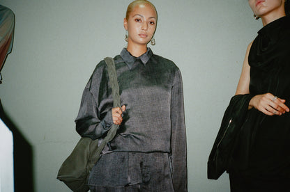 [LUMEN X IHNN] BOJAGI SLING BAG (NUBUCK BLACK)