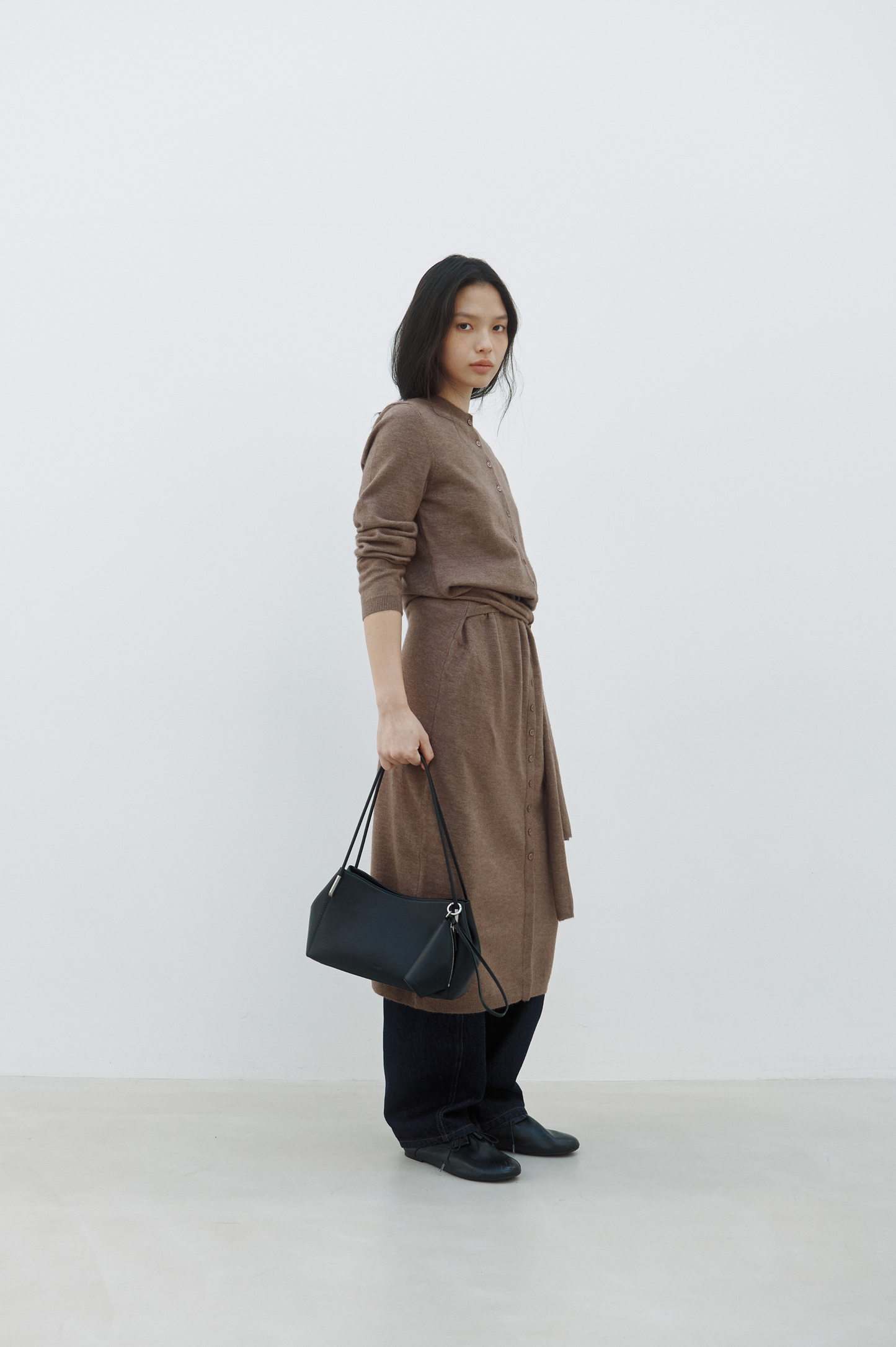 MARRON DEMI BAG (SOFT BLACK)