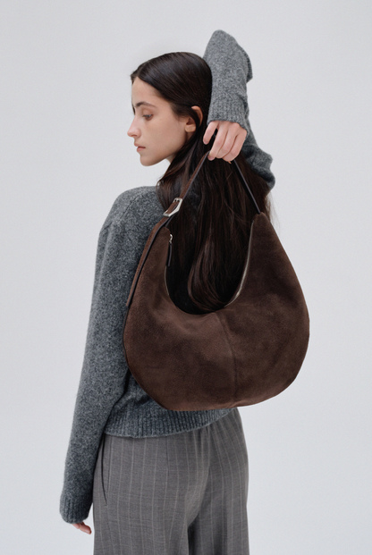 MOSSY HOBO BAG (SUEDE BROWN)