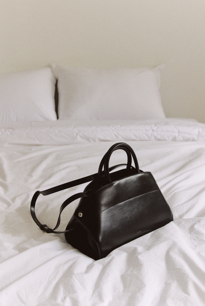 NADEL BAG (SOFT BLACK)