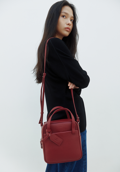NADEL BOWLING TOTE BAG (CARMINE RED)