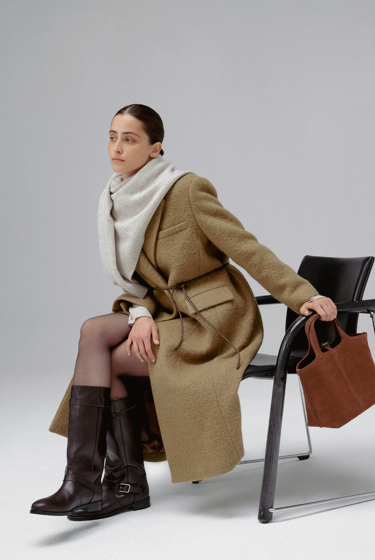 NOIR BUCKLE STRAP LEATHER BOOTS (ORGAN BROWN)