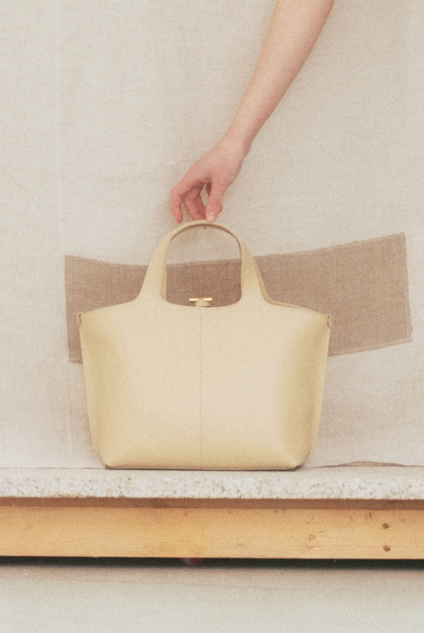 PANIER TOTE BAG (EGG BEIGE)