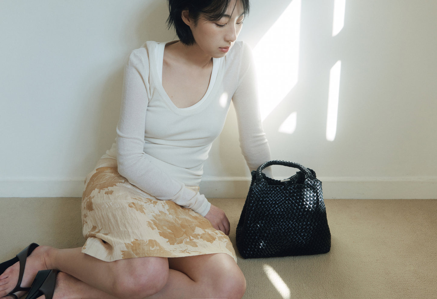 PANIER WOVEN BAG (SOFT BLACK)
