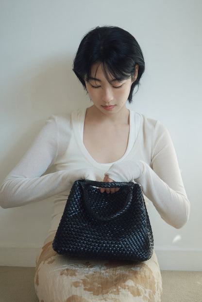 PANIER WOVEN BAG (SOFT BLACK)