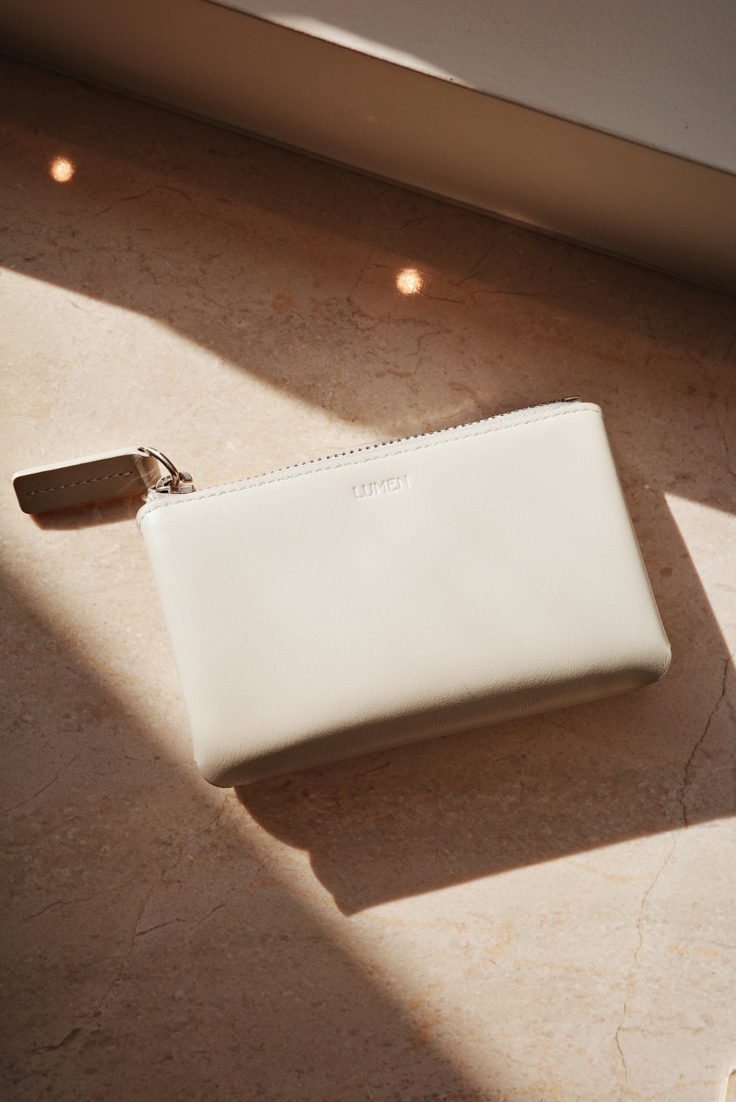PILLOW CARD WALLET (PORCELAIN WHITE)