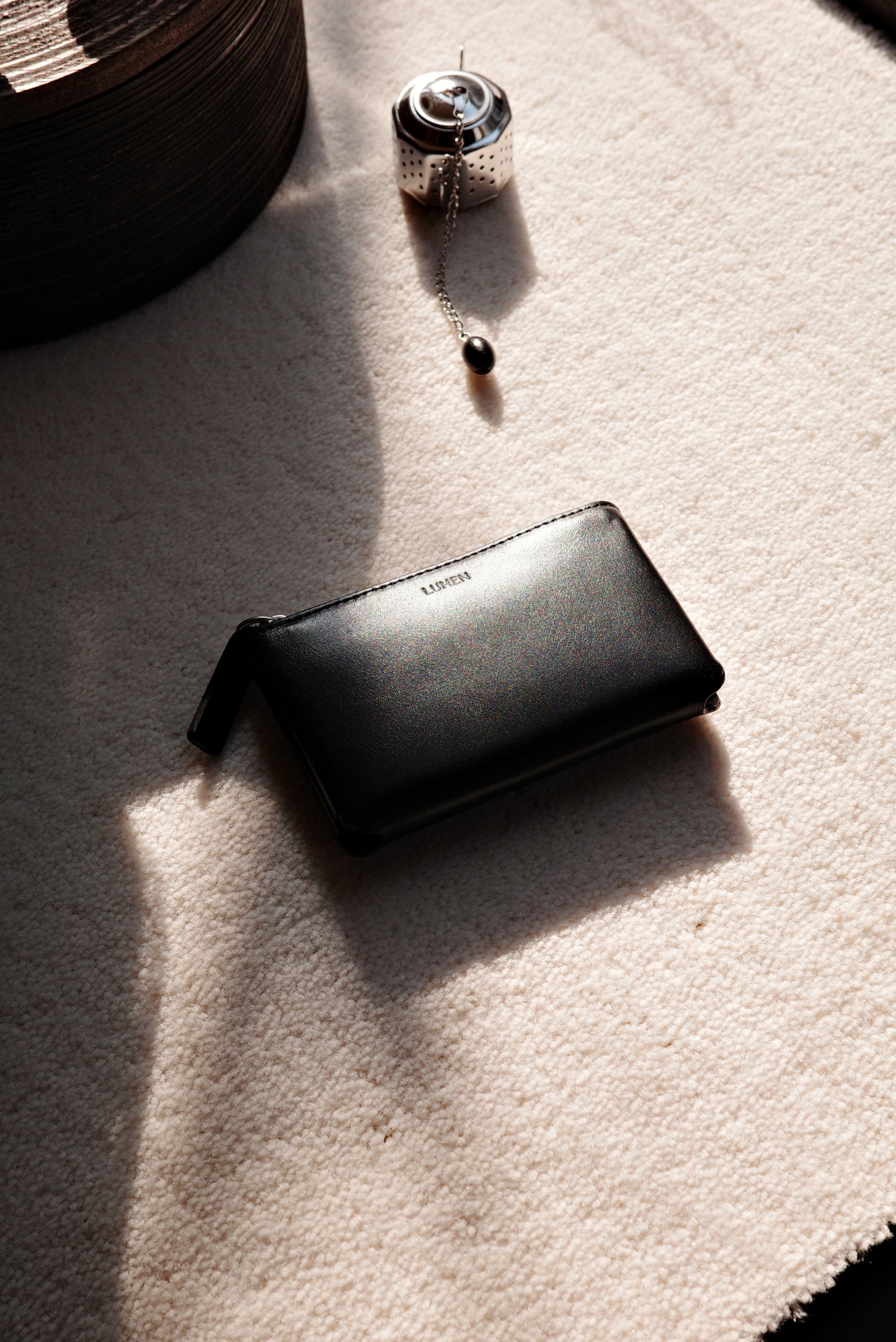 PILLOW CARD WALLET (SOFT BLACK)