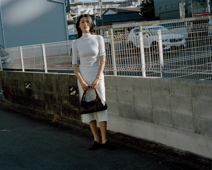 PILLOW HOBO BAG (ORGAN BROWN)