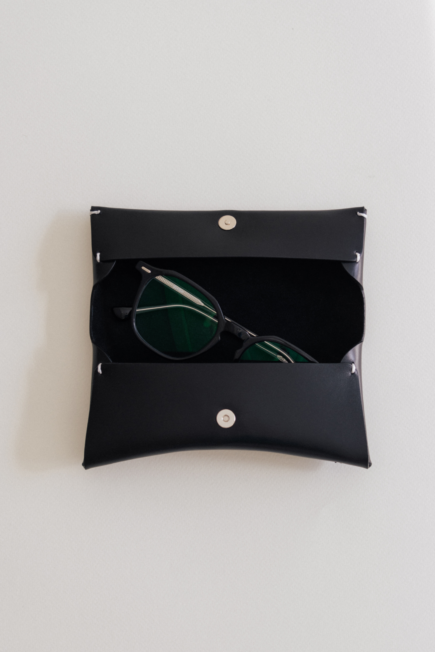 PLIER GLASSES CASE (SOFT BLACK)