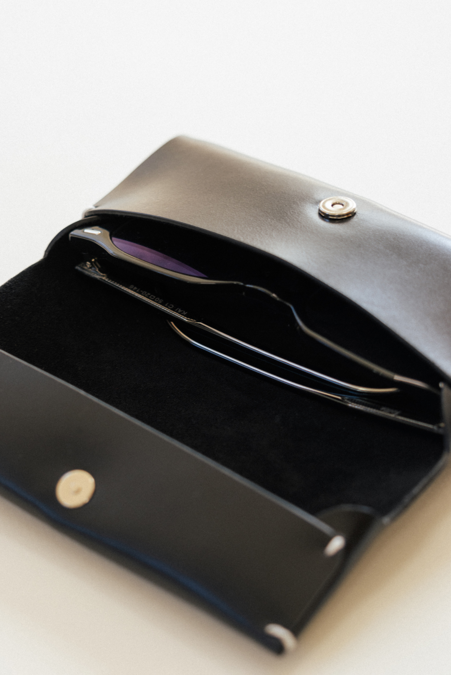 PLIER GLASSES CASE (SOFT BLACK)
