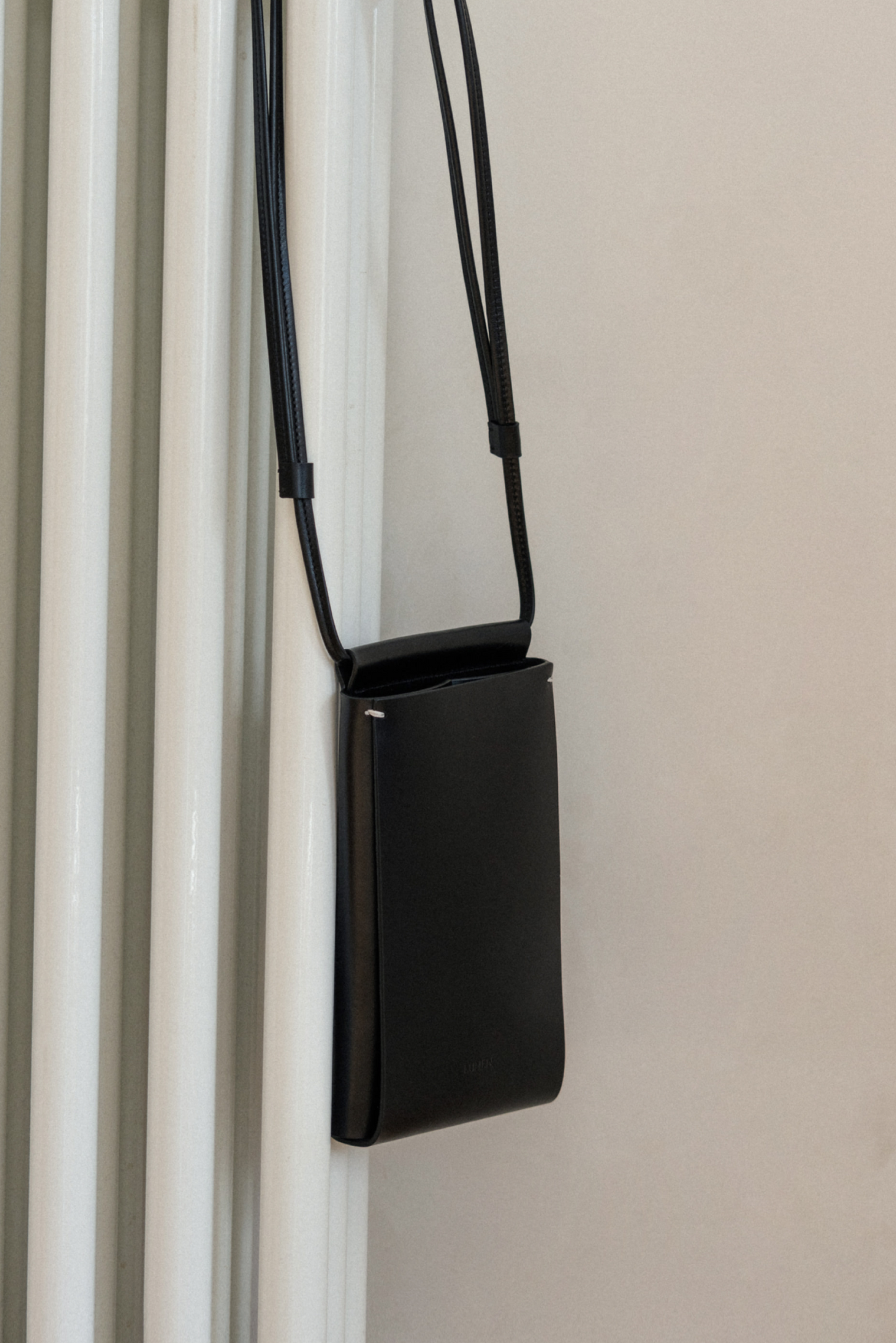 PLIER PHONE HOLDER (SOFT BLACK)