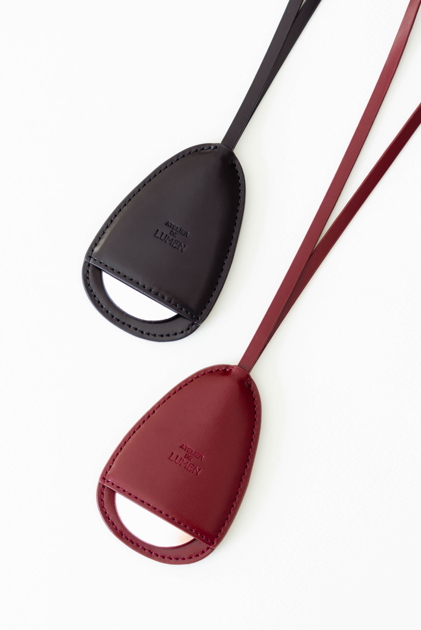 REFLET PLAT CHARM (SOFT BLACK)
