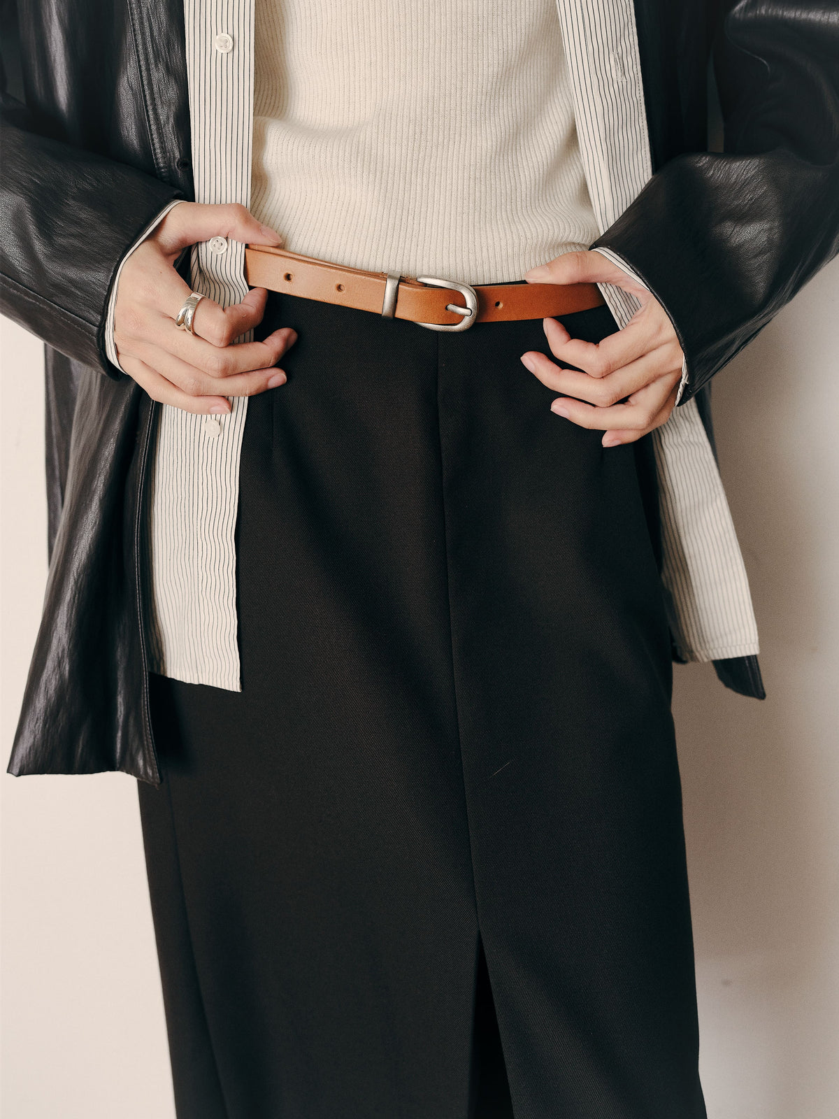SOBRE LEATHER BELT (TAN BROWN) - Atelier de LUMEN
