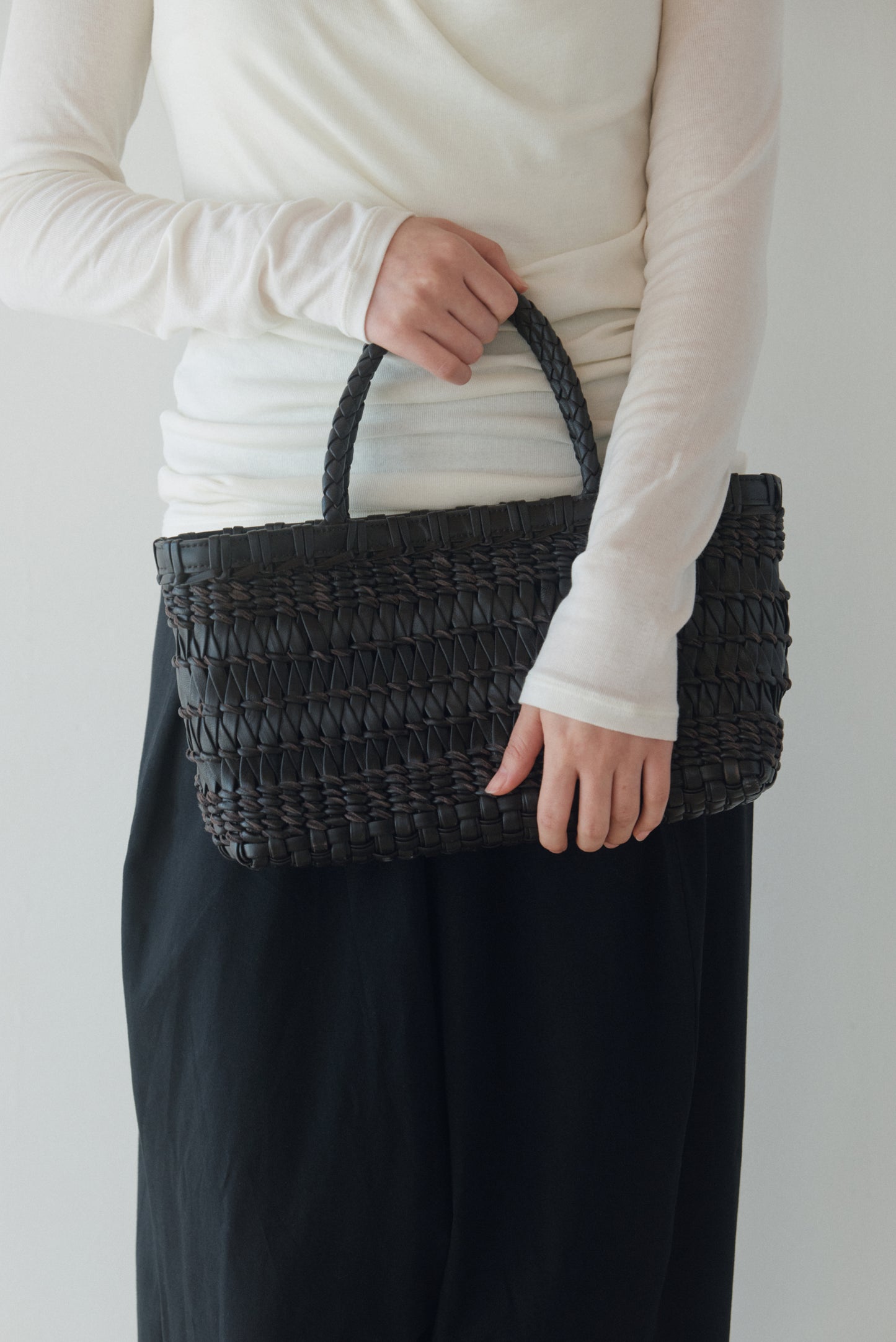 SOFIA WEAVING BAG (ORGAN BROWN)