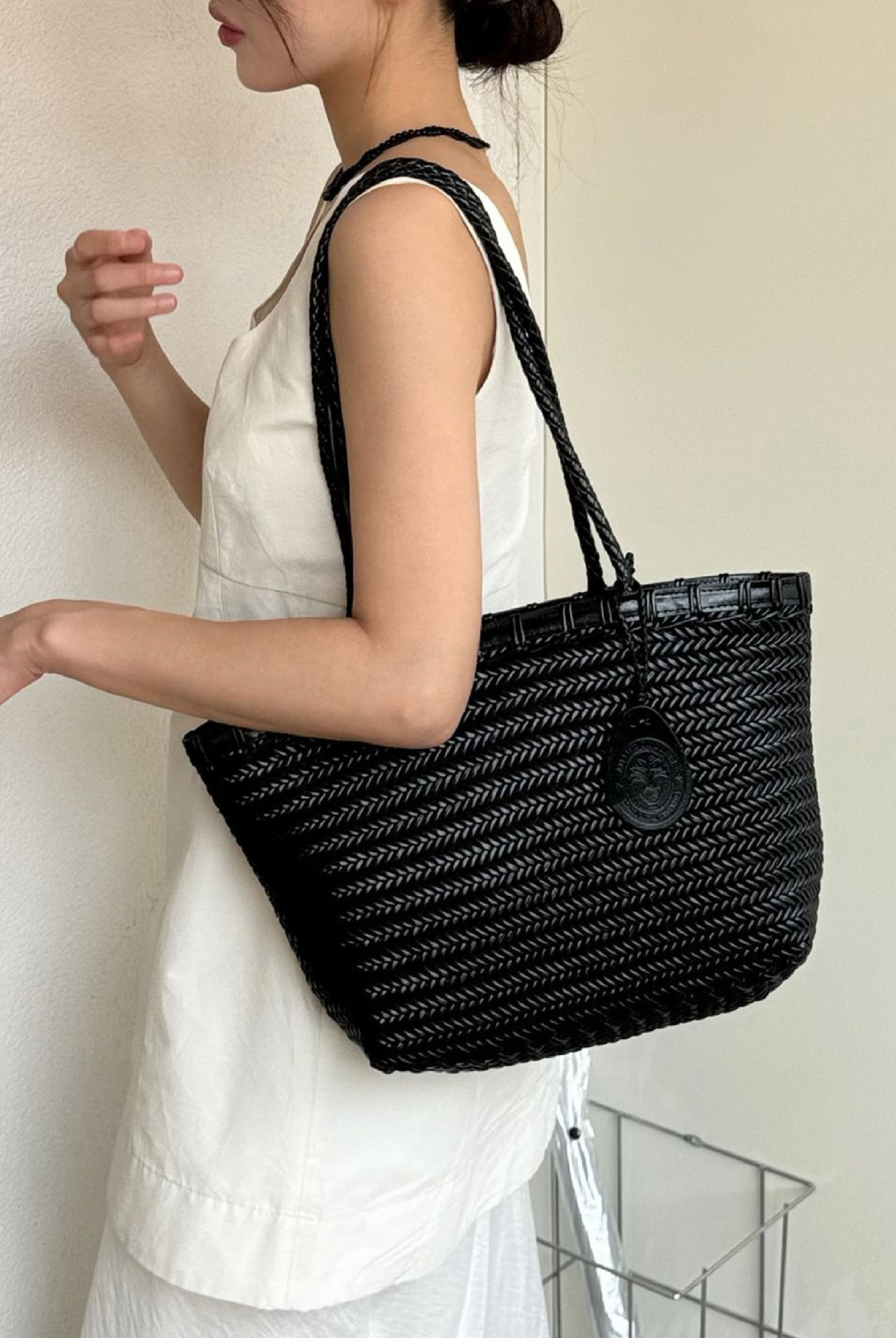 TWIG BAG (DRIED BLACK)